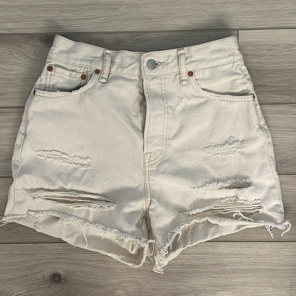 ACNE STUDIOS • HIGH RISE SHORTS - Picture 6 of 11
